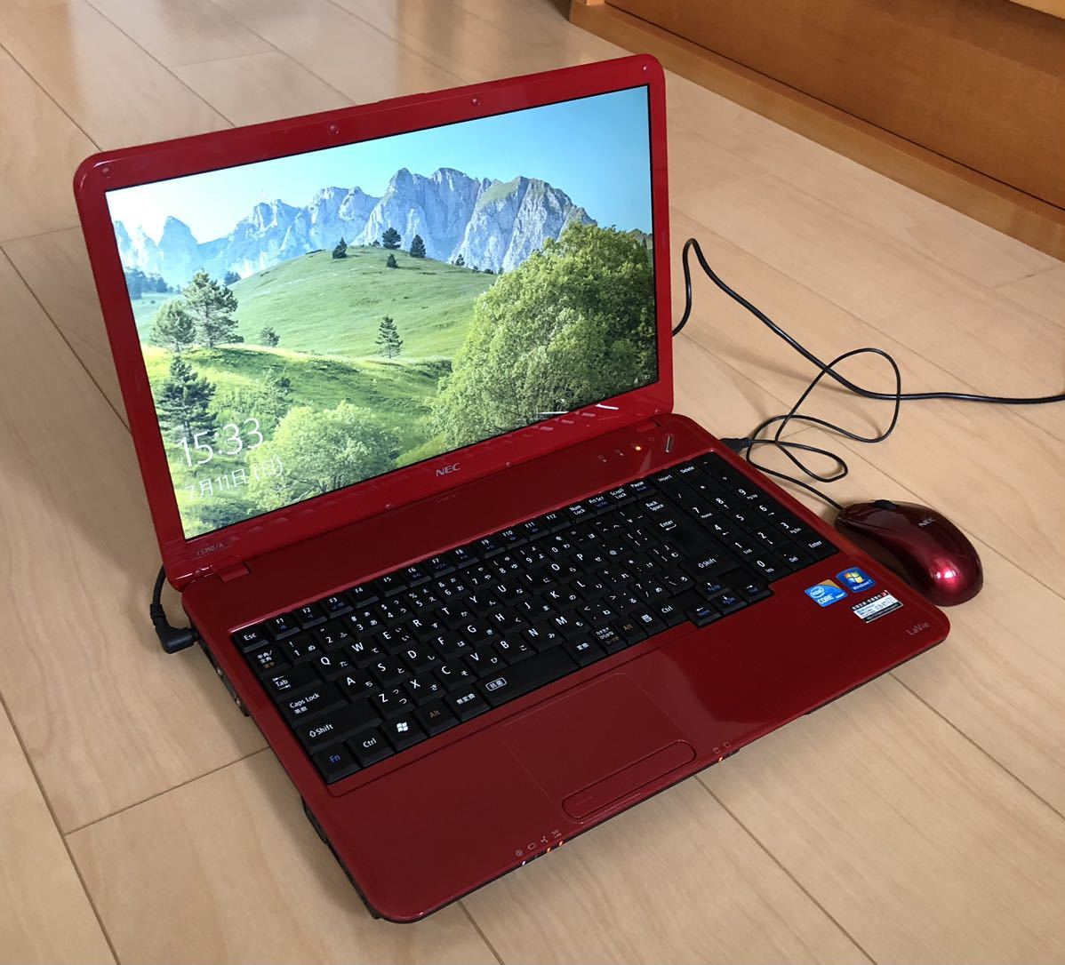 NEC LaVie S 価格比較 中古 [ルミナスレッド] | Windows10 PC