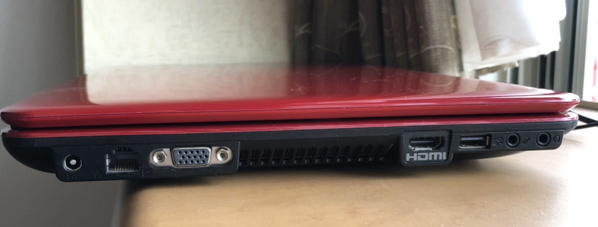 NEC LaVie S 価格比較 中古 [ルミナスレッド] | Windows10 PC
