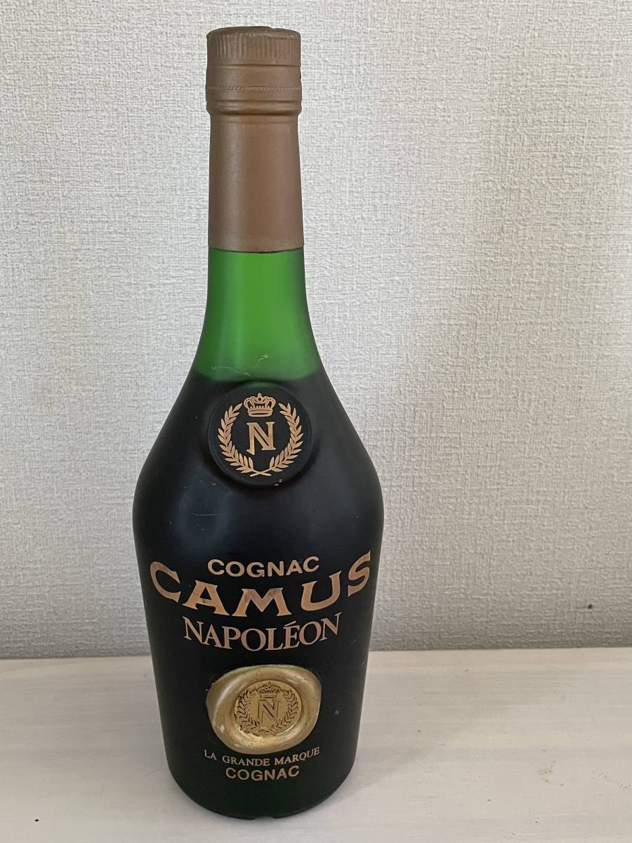 カミュ NAPOLEON ナポレオン CAMUS 未開栓 古酒 COGNAC ブック 700ml