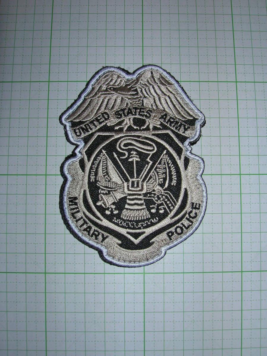 最後!レア物!U.S.Army Military Police Badge with Velcro, Type 2 (OCP) ベルクロ付パッチ・(EOW) 在庫限り