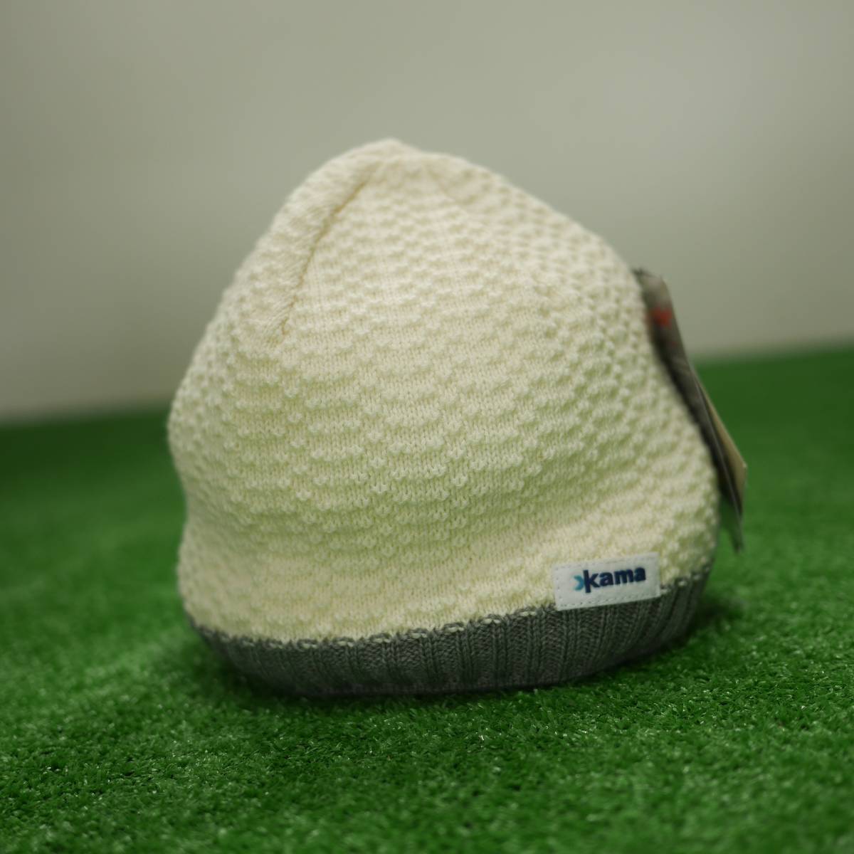 得価，新作登場 KAMA ニット帽 L AG18 カマ キャップ offwhite ビーニー オフホワイト 白 ゴアテックス ユニセックス メンズ レディース スキー スノボ(帽子)｜売買されたオークション情報、yahooの商品情報をアー 帽子