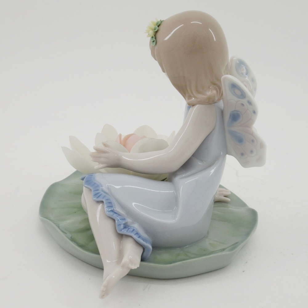 リヤドロ6645 フェアリーランド　ブルー（小さな欠けあり) 品質保証，人気】 【1円～!!】リヤドロ #6645 『フェアリーランド