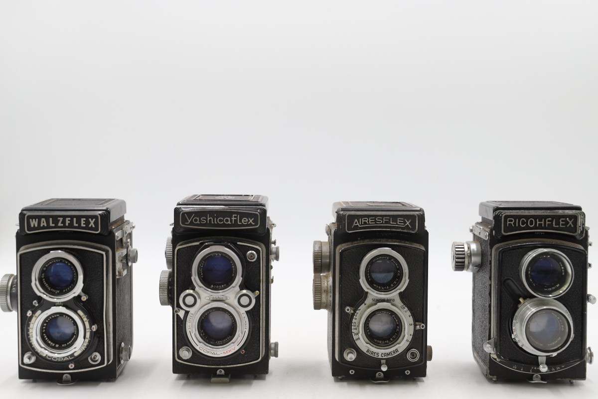 Yashicaflex 二眼レフカメラ 動作確認しました。 Yashicaflex 二眼レフ