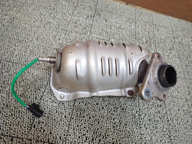 お得，正規品 同梱発送不可 フィット DBA-GE8 ショクバイ/触媒/キャタライザー 18190-RB1-J00(触媒、エキマニ、フロントパイプ)｜売買されたオークション情報、yahooの商品情報をアーカイブ公開 - オークファン ホンダ用