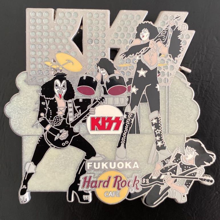 ハードロックカフェ Hard Rock CAFE KISS 成田 ピンバッジ