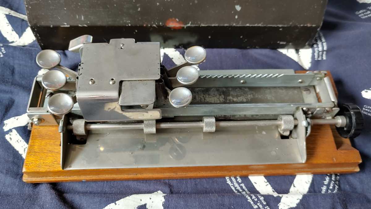 弘誓社 点字タイプライター Light Brailler ライトブレーラー タイプライター 売買されたオークション情報 Yahooの商品情報をアーカイブ公開 オークファン Aucfan Com 弘誓社 点字タイプライター Light Brailler ライトブレーラー タイプライター 売買されたオークション情報 Yahooの商品情報をアーカイブ公開 オークファン Aucfan Com