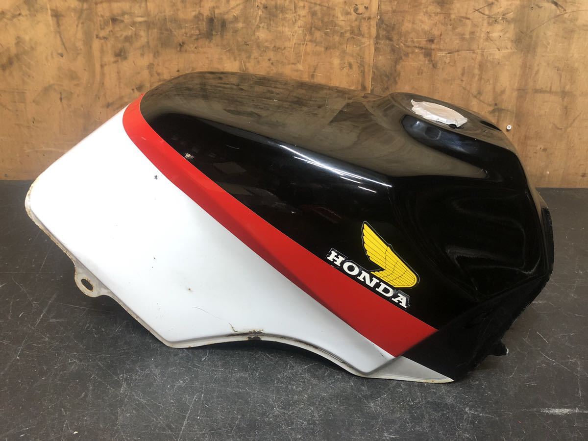 HONDA vt250fe ガソリンタンク ホンダ VT250F MC08 純正 FE ガソリンタンク 燃料 フューエル 黒白