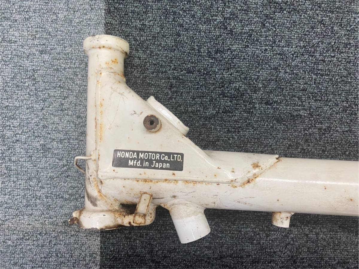 A5055 HONDA C100 C102 C105 カブ　スーパーカブ　純正品当時物　メインフレーム　オリジナル塗装　白　書類付き