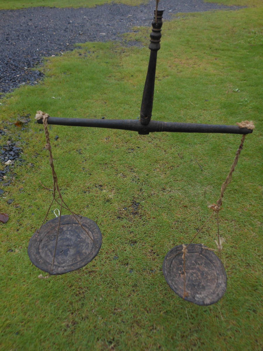 送料無料：天秤はかり 手持ち秤 天秤 てんびん はかり 秤 量り 竿秤