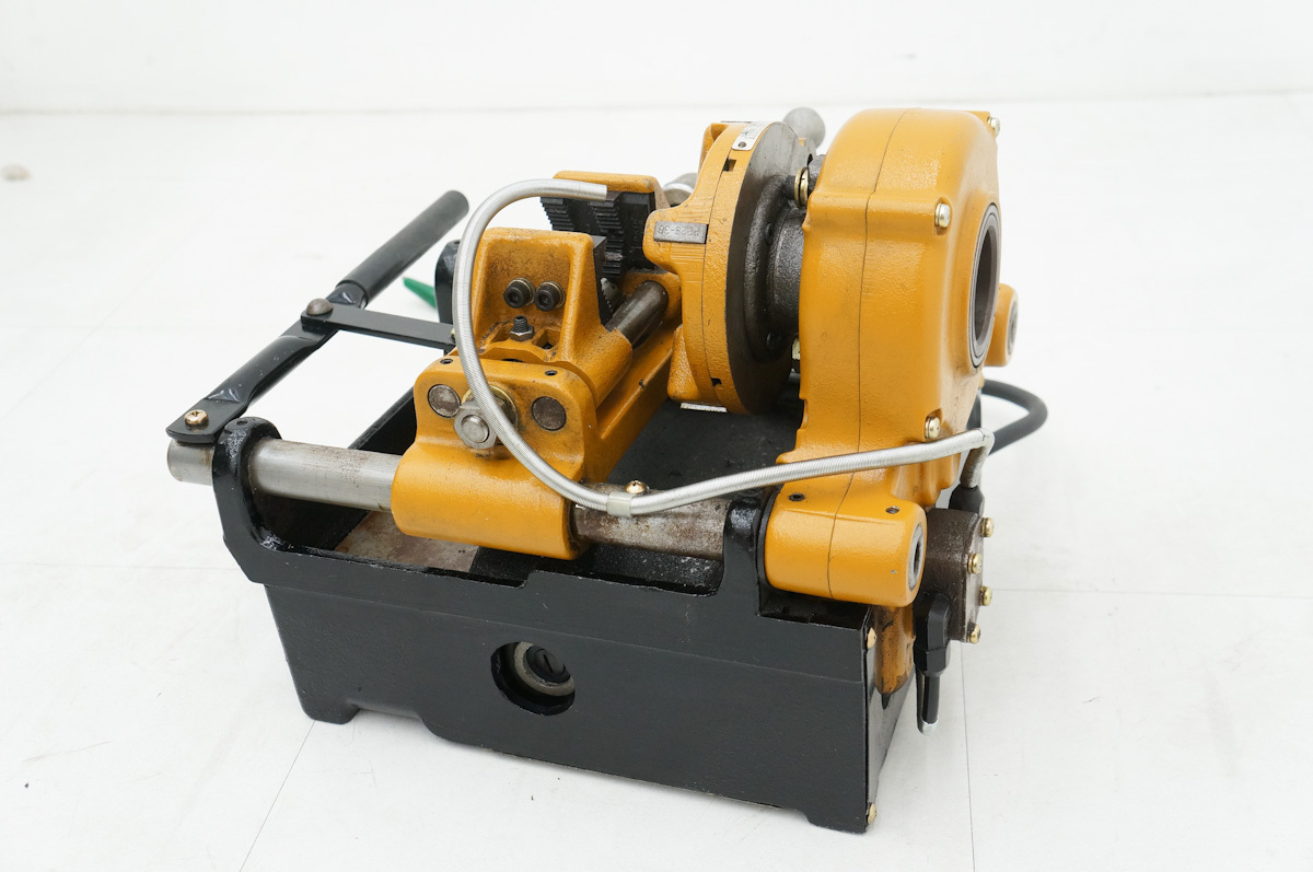 イクラ 育良 小型コンジェットマシン マイコンミニミニ IS-CM36　パイプマシン ねじ切り機 ※持ち帰りOK