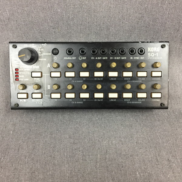 f146* 80 【中古】KORG コルグ SQ-1 STEP SEQUENCER アナログ シーケンサー USB or 単三電池2本 KORG | SQ-1 Sequencer Step Miyaji)