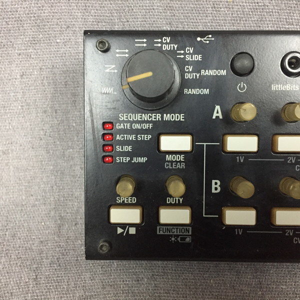 f146* 80 【中古】KORG コルグ SQ-1 STEP SEQUENCER アナログ シーケンサー USB or 単三電池2本 KORG | SQ-1 Sequencer Step Miyaji)