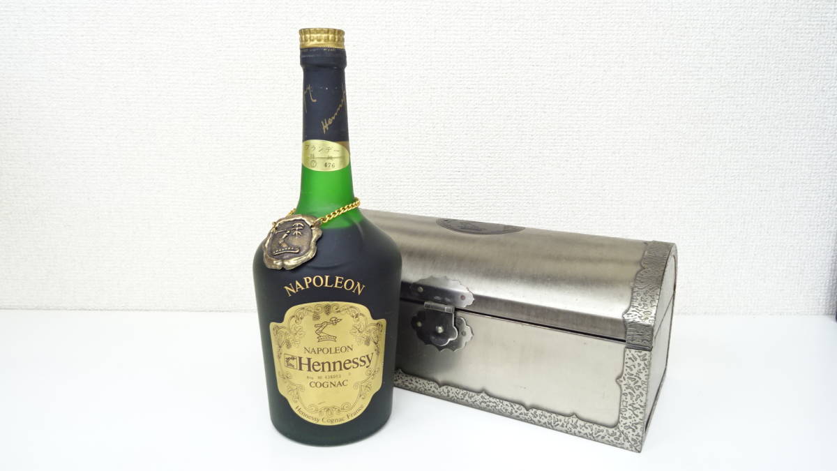 正規品，限定セール】 [東京09017] 未開栓♪ Hennessy NAPOLEON 700ml
