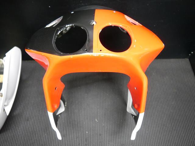 RVF400　NC35より 社外 シルエットジャパン FRP製 フルカウルASSY アッパー アンダーSET VFR400 HRC NSR250 RVF400 シルエットジャパン 社外 アッパー FRP シングルシートタイプ2(社外品)｜売買され