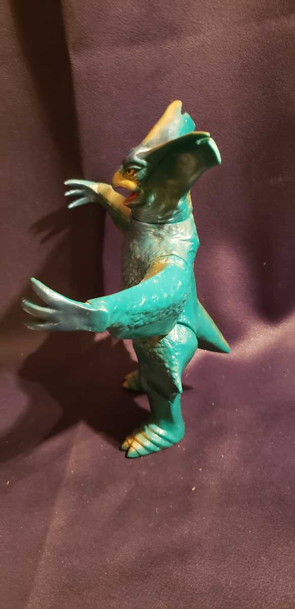 ウルトラマン ギエロン星獣 ベアモデル ソフビ フィギュア ギエロン星