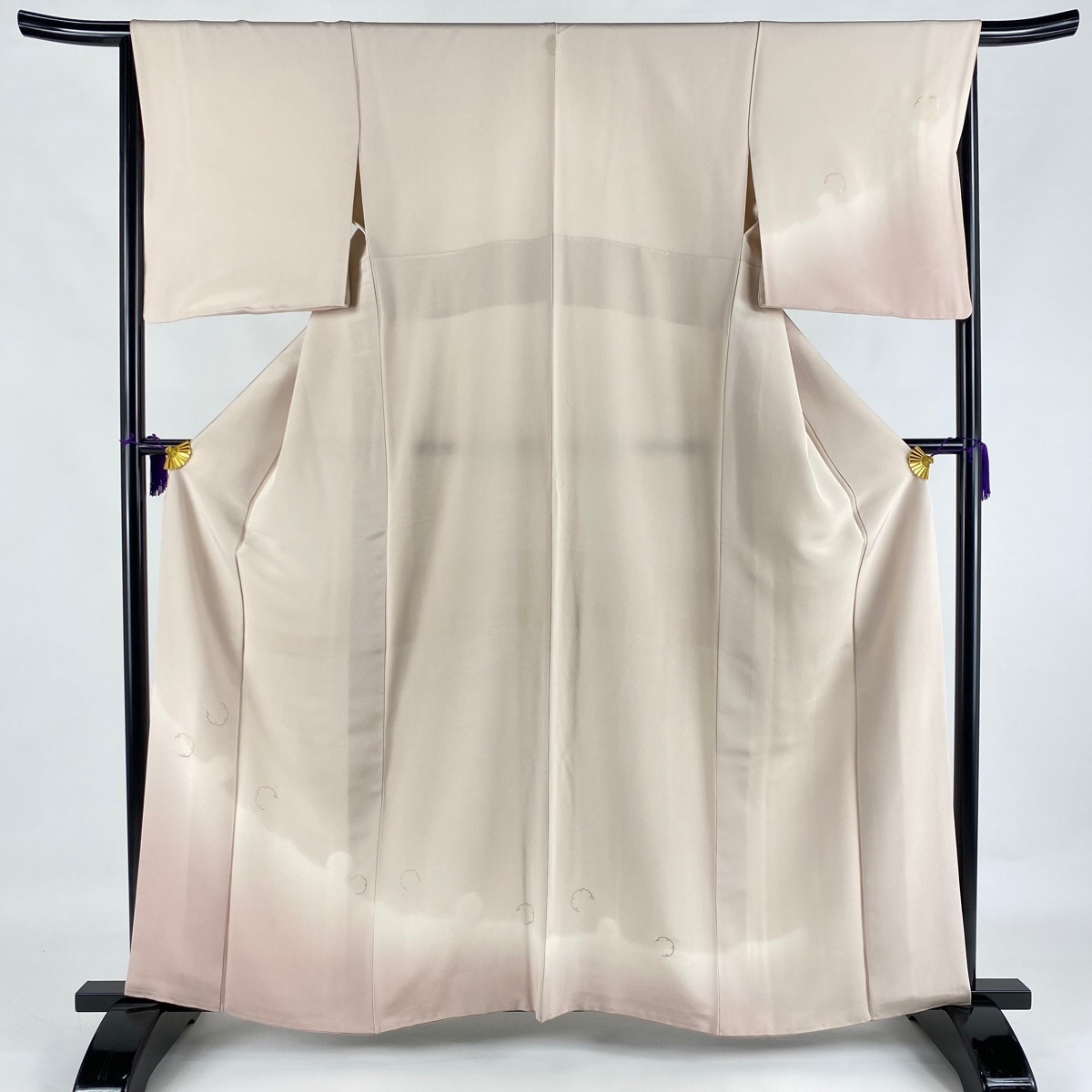 訪問着 美品 名品 一つ紋 雪輪 金彩 ぼかし 薄ピンク 袷 身丈162cm 裄 訪問着 美品 名品 一つ紋 雪輪 金彩 ぼかし 薄ピンク 袷 身丈162cm 裄