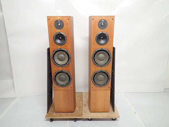 ジャンク品※JBL XTi 100 タワースピーカー ジャンク品※JBL XTi 100