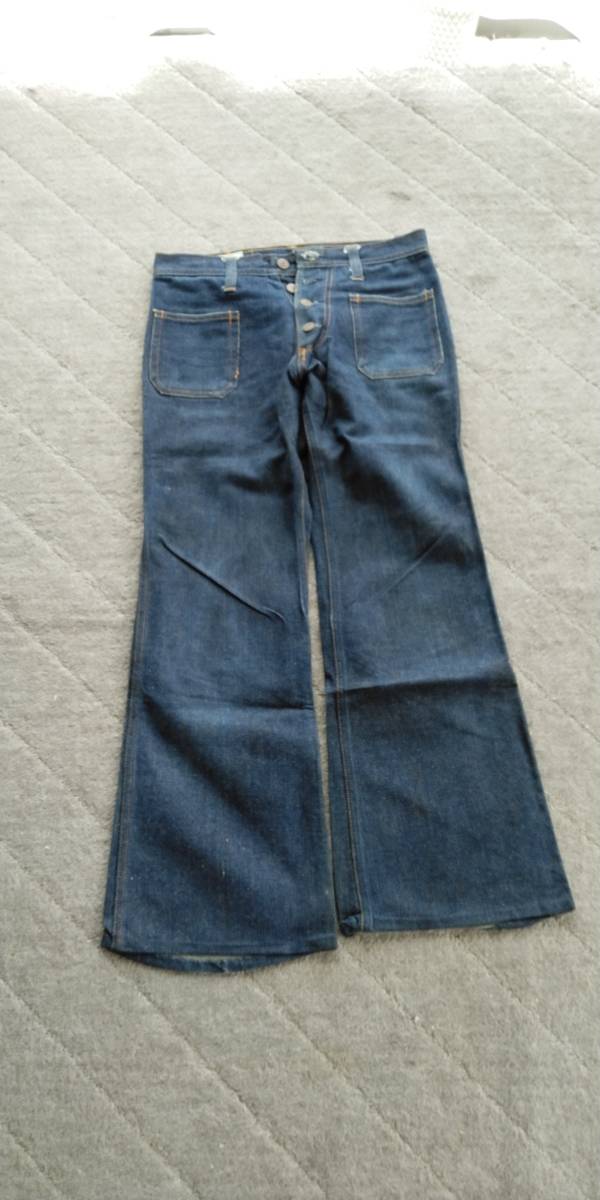 古着　ピエール・カルダン　Pierre Cardin ベルボトム　フレアジーンズ　パンツ　レディース　ヴィンテージ　ビンテージ　ブーツカット流行