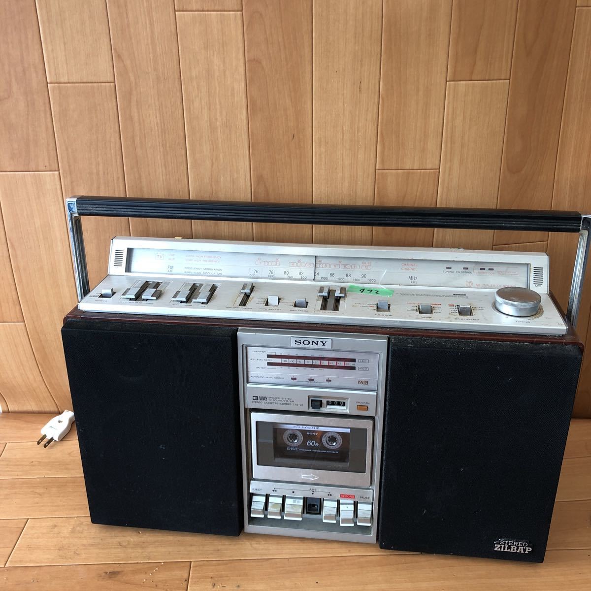 q72 120サイズ　CFS-V8 SONY 昭和レトロラジカセ 3WAYスピーカー　ジャンク品_1