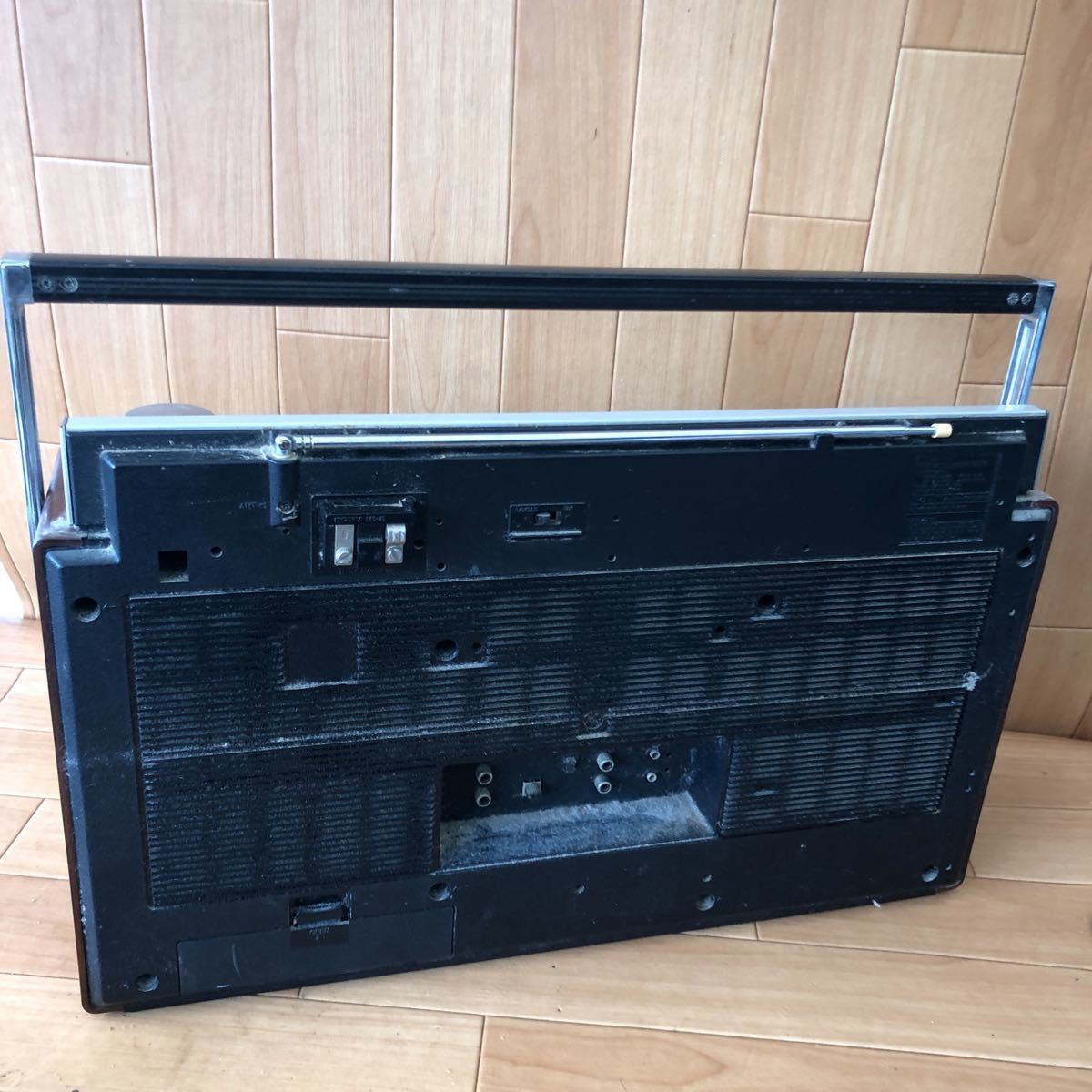 q72 120サイズ　CFS-V8 SONY 昭和レトロラジカセ 3WAYスピーカー　ジャンク品_4