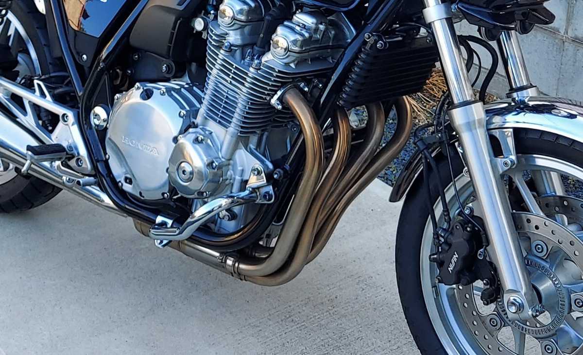 エンジンガード CB1100 | ホンダ ⁄ ACTIVE SC65 公式通販 cb1100 