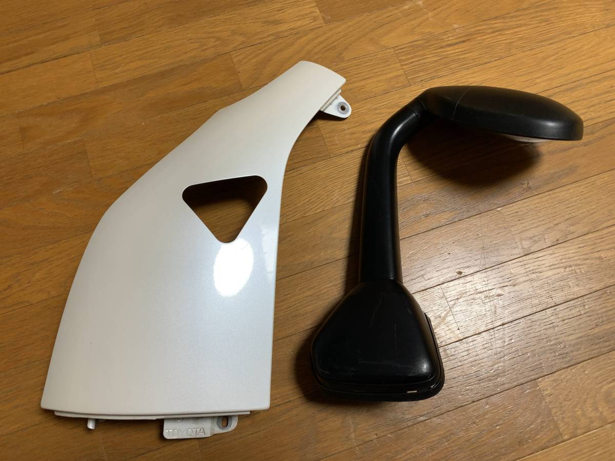 人気セール，新作登場 1414 200系 ハイエース 純正 ガッツミラー ＆ コーナーパネル セット 070 ホワイトパールクリスタルシャイン(ドアミラー)｜売買されたオークション情報、yahooの商品情報をアーカイブ公開 - オ トヨタ用