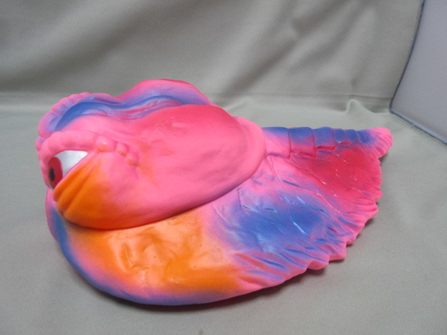 ☆ジャイアントヘドラ 飛行体 飛行形態 ピンク☆マーミット 2004 ソフビ☆