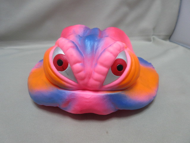 ☆ジャイアントヘドラ 飛行体 飛行形態 ピンク☆マーミット 2004 ソフビ☆