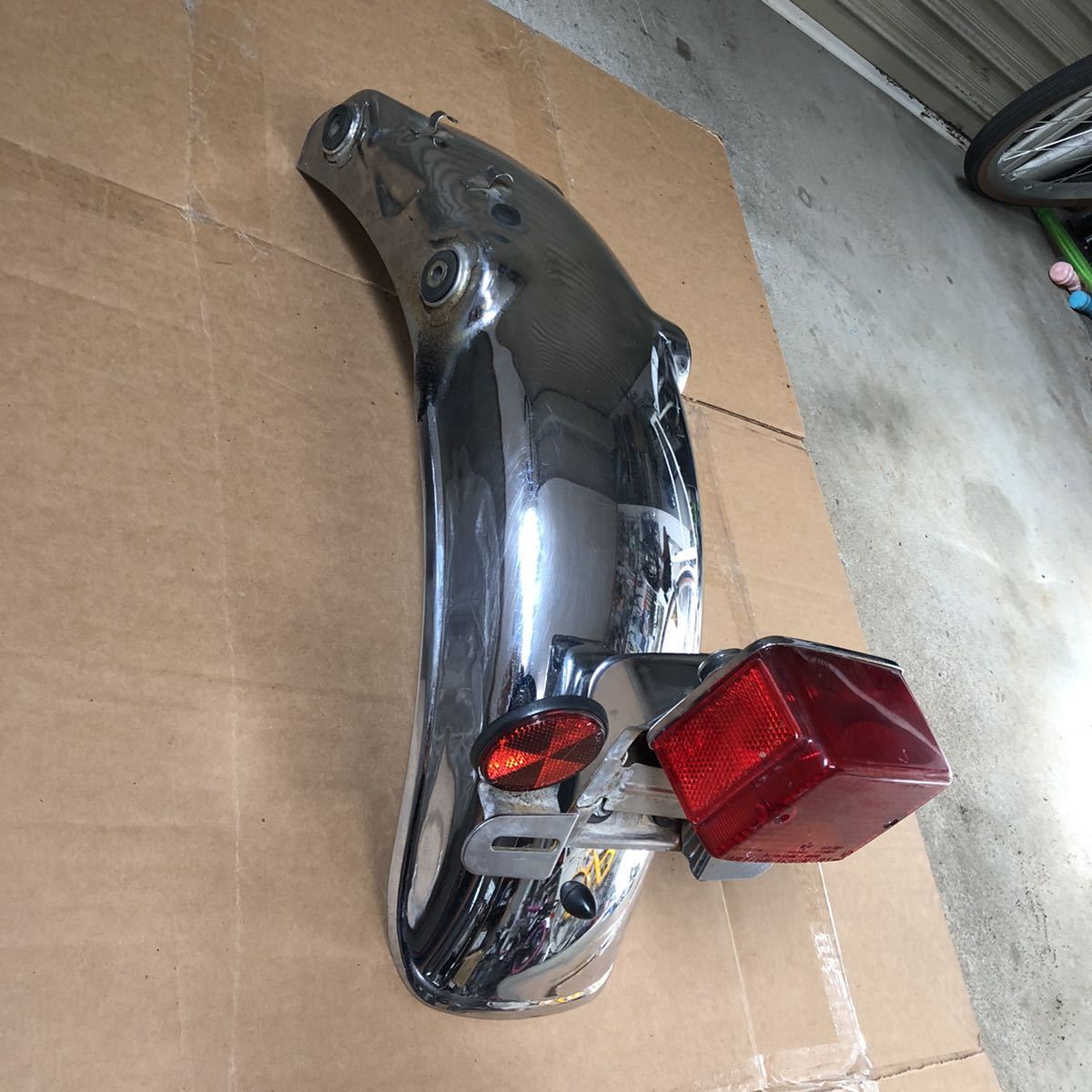 SR400 ヤマハ 純正 バイク 部品 中古パーツ リアフェンダー 1JR 希少品