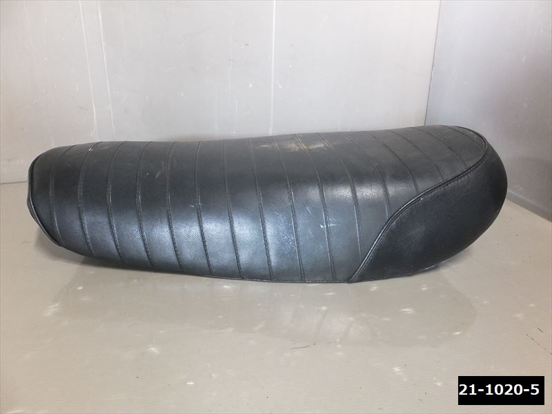Z1シート 純正品 カワサキ Z1 Z2 中古 当時物 [21-1020-5] [ 4098