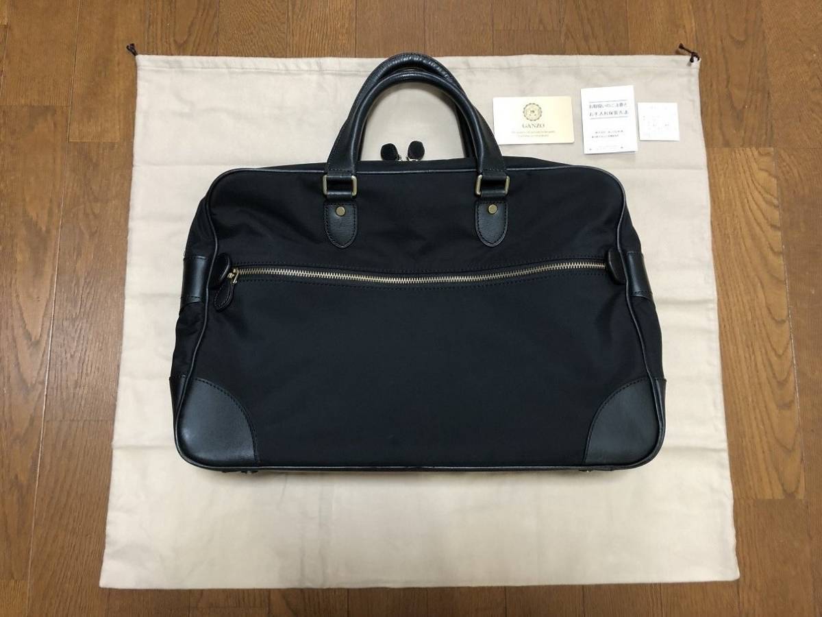 GANZO(ガンゾ) ブリーフケース NALYA(ナリア) 定価63，800円(税込) 美