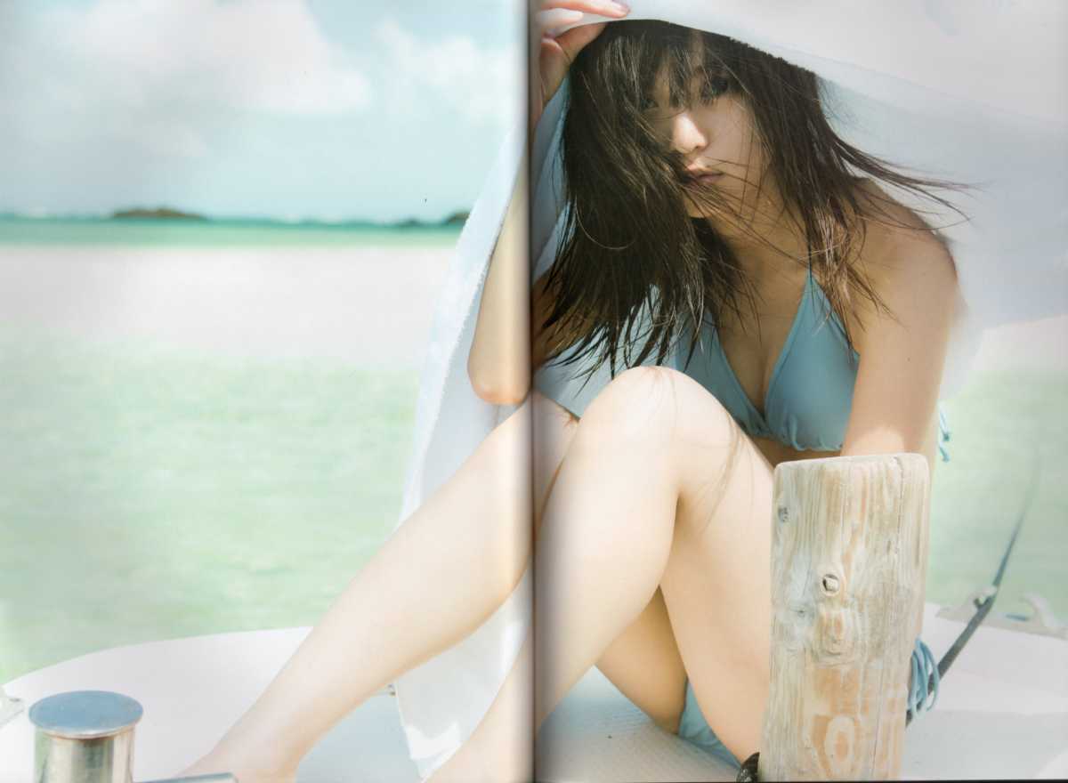 美品!！ 初版帯付 齋藤飛鳥 写真集 潮騒 特別付録ポストカード付