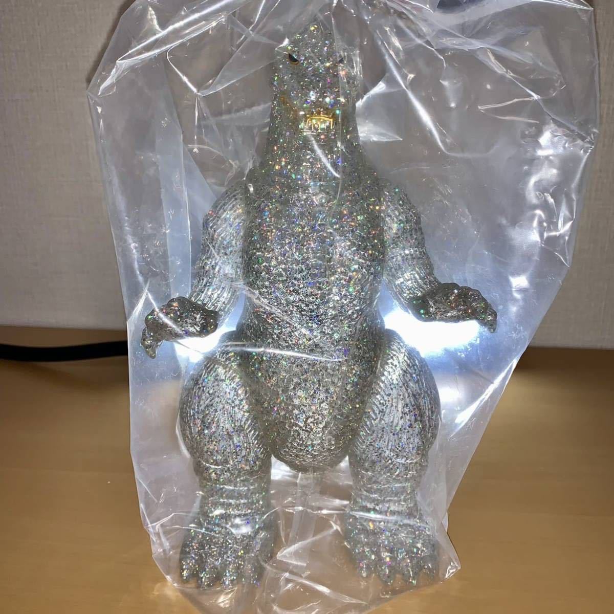 マルサン ゴジラ 1989 ビオゴジ 350 Sparkle Glitter Black Eyes 黒目 ラメ スパークル グリッター ゴジラ GODZILLA ソフビ sofvi marusan ビオゴジ Sparkle ゴジラ | ハンズ渋谷店にマルサンの「ゴジラ1989」「ゴジラ1995」襲来！ の