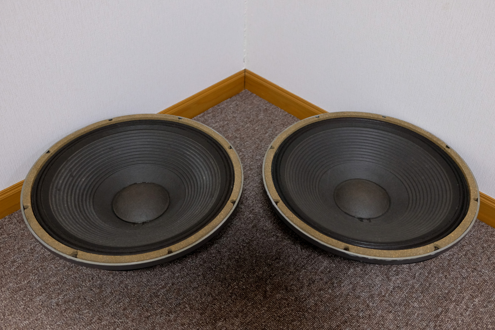 JBL 2235H スピーカーユニット ペア 。38cmコーン型ウーファー 8Ω