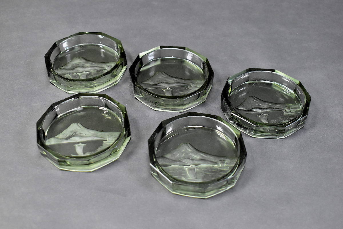 ガラス コースター 富士帆掛け船 計5枚 検 ガラス工芸 置物 グラス 食器 アンティーク ヴィンテージ レトロ 明治 大正 昭和初期 ガラス 売買されたオークション情報 Yahooの商品情報をアーカイブ公開 オークファン Aucfan Com ガラス コースター 富士帆掛け船 計5枚 検 ガラス工芸 置物 グラス 食器 アンティーク ヴィンテージ レトロ 明治 大正 昭和初期 ガラス 売買されたオークション情報 Yahooの商品情報をアーカイブ公開 オークファン Aucfan Com