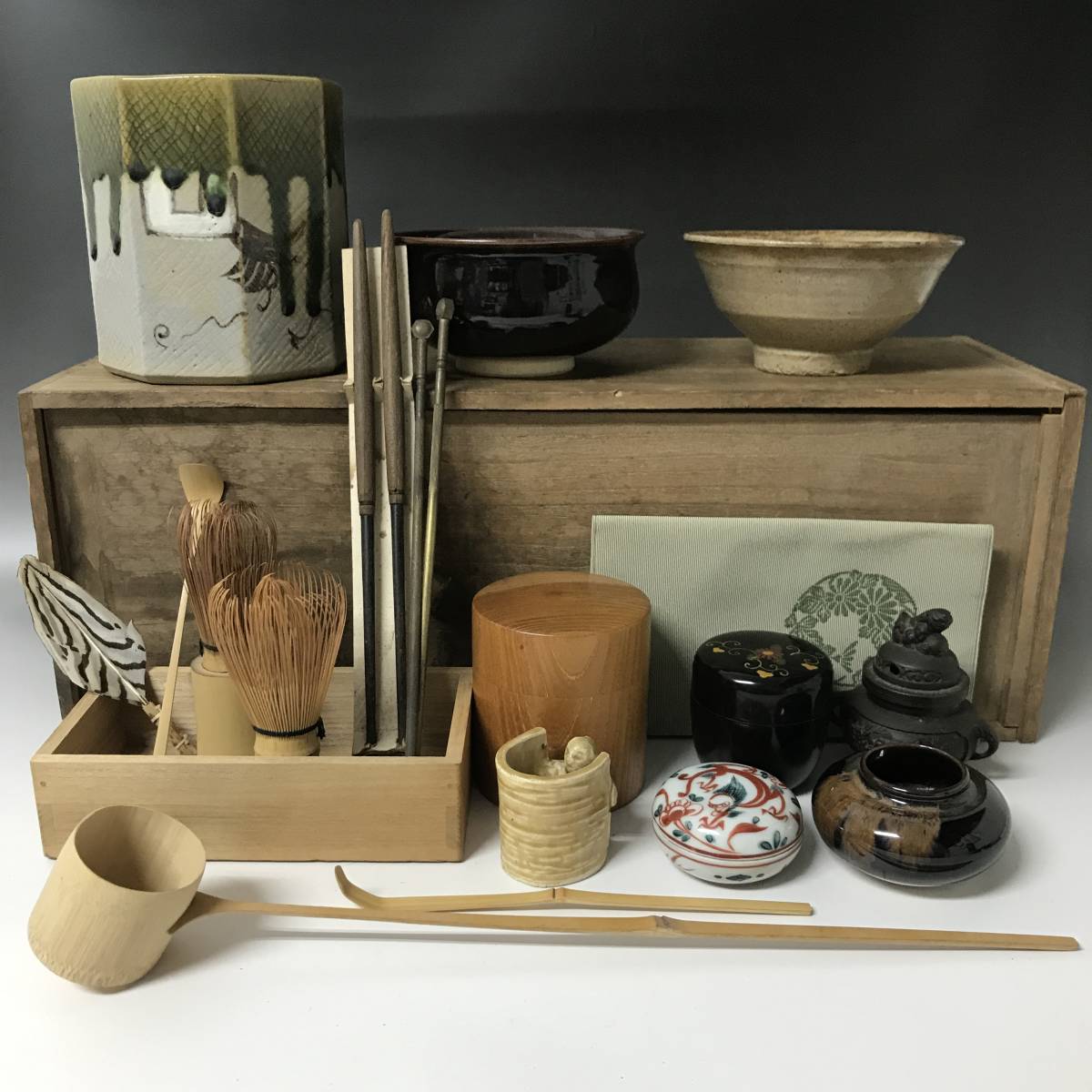 KI3/92 茶道具 一式 まとめて 大量 セット 短冊箱 木箱 共箱 茶碗 水指 