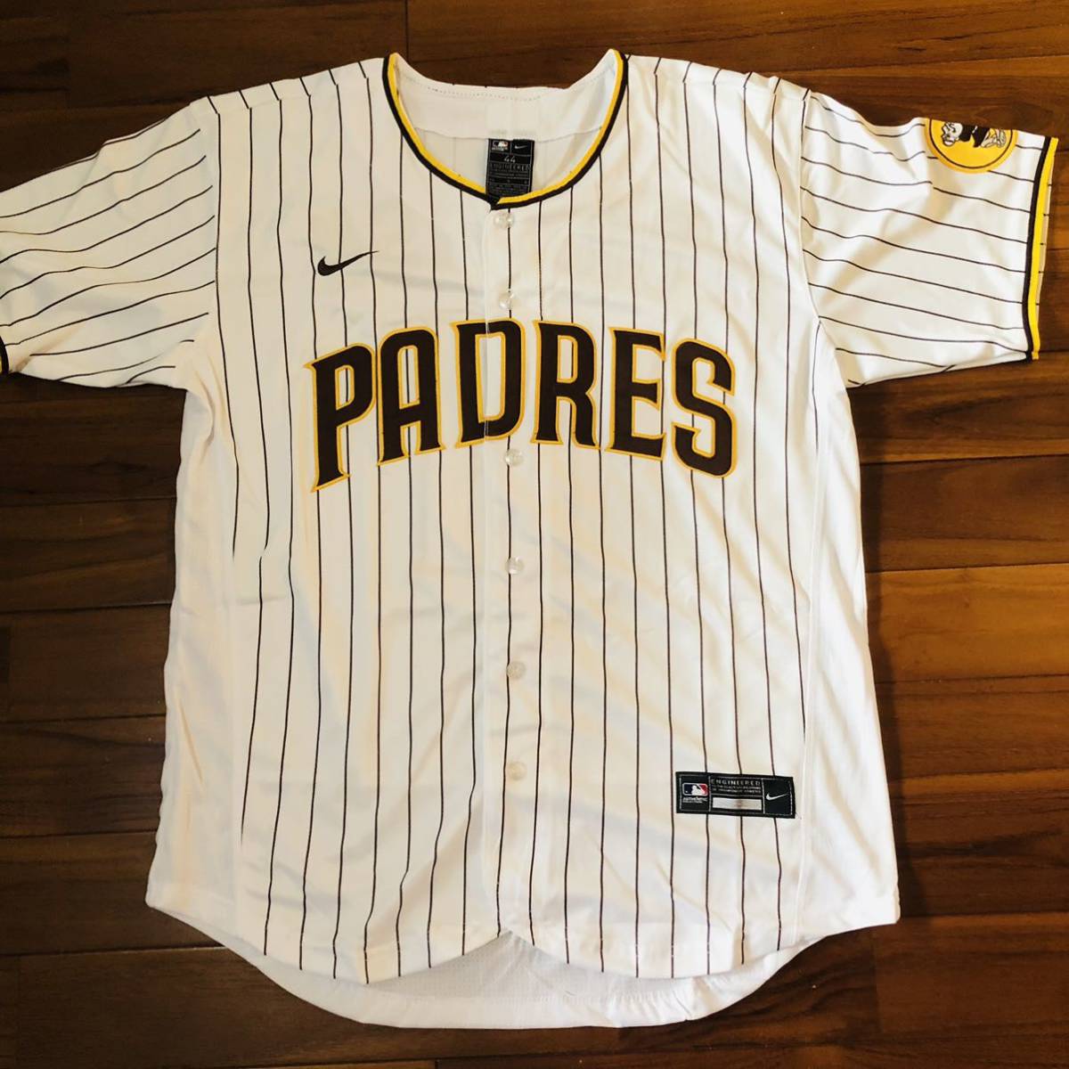 MLB パドレス ダルビッシュ有 ユニフォーム