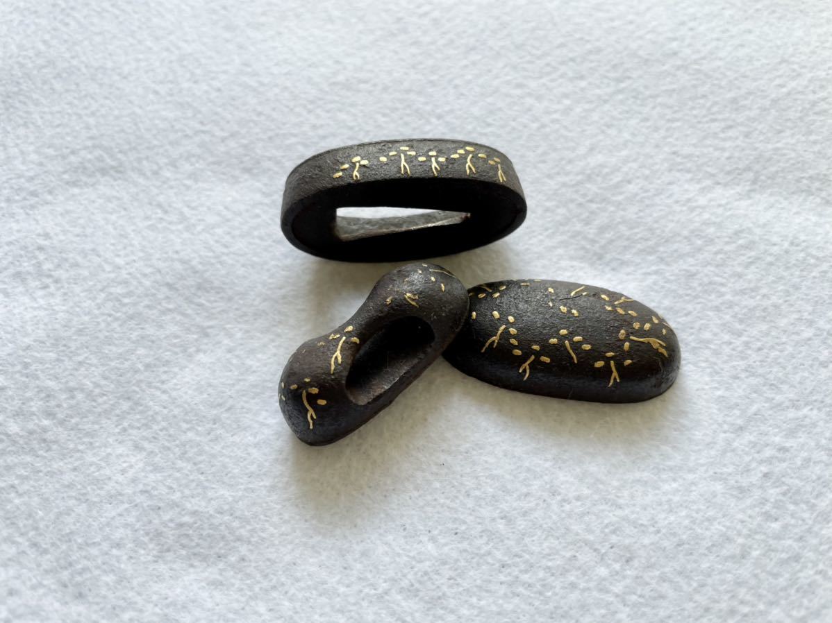 刀装具 犬紋様の縁頭 柄 日本刀金具一覧 長さ14cm 虎文様の目貫 本式