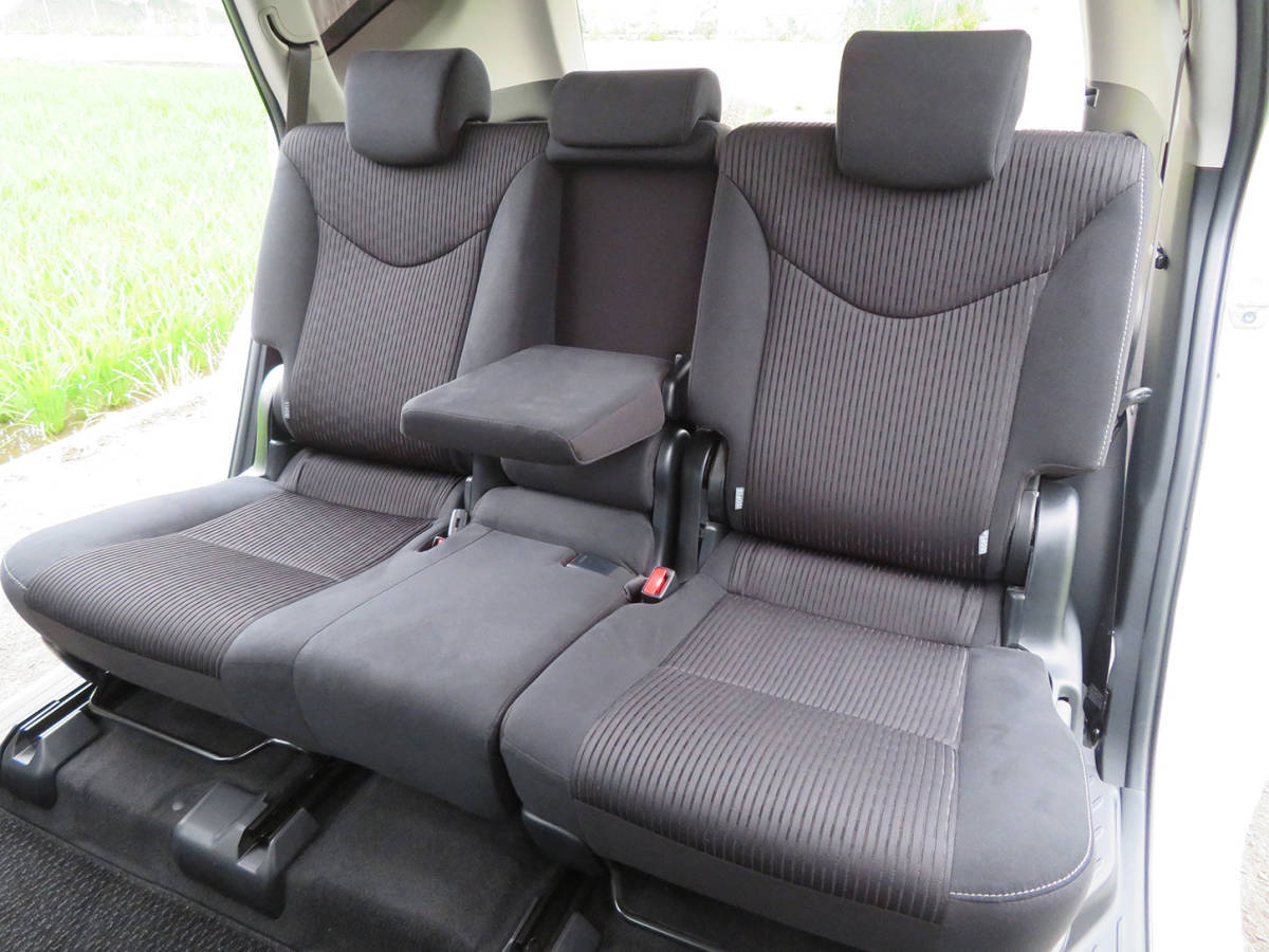 1万キロ台!!◆プリウスα　Sツーリングセレクション◆HV◆高年式◆純正ナビ/TV◆車検2年付♪_9