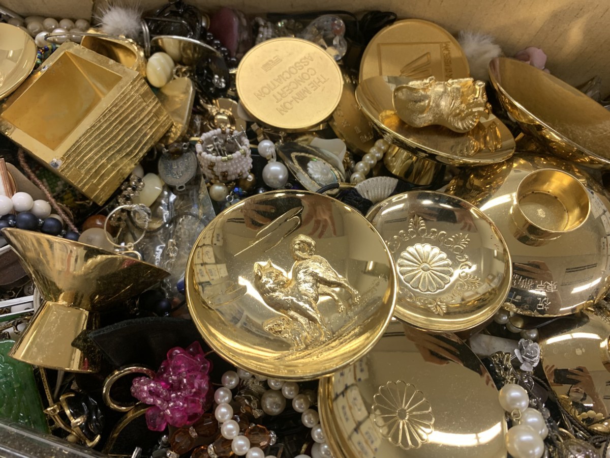 1円スタート アクセサリー イミテーション まとめ メッキアクセサリー