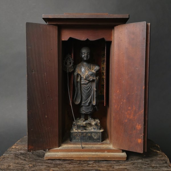 持ち送り 彫刻 オブジェ アンティーク 仏教美術 古美術 木彫 寺社 希少 レア 藏28 希少 蔵出し【 弘法大師像 】子安大師 香園寺 四国 霊場 厨子