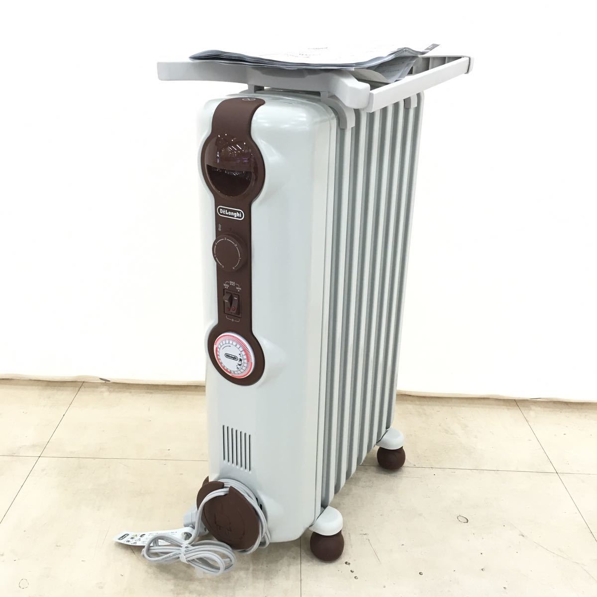 デロンギ オイルヒーター | DeLonghi 美品 JR0812-BR』トップハンガー
