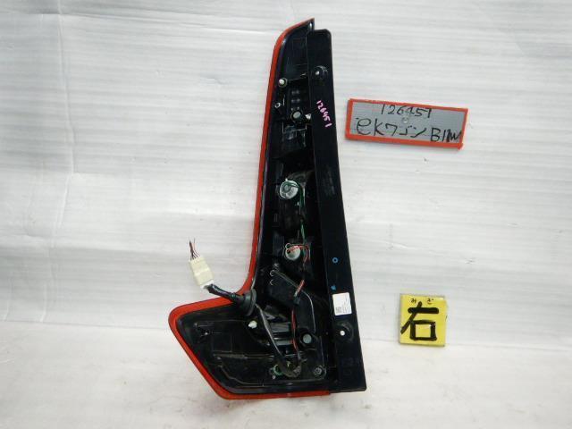 eKワゴン DBA-B11W 右テールランプ W13 イチコ 8330B050 M E