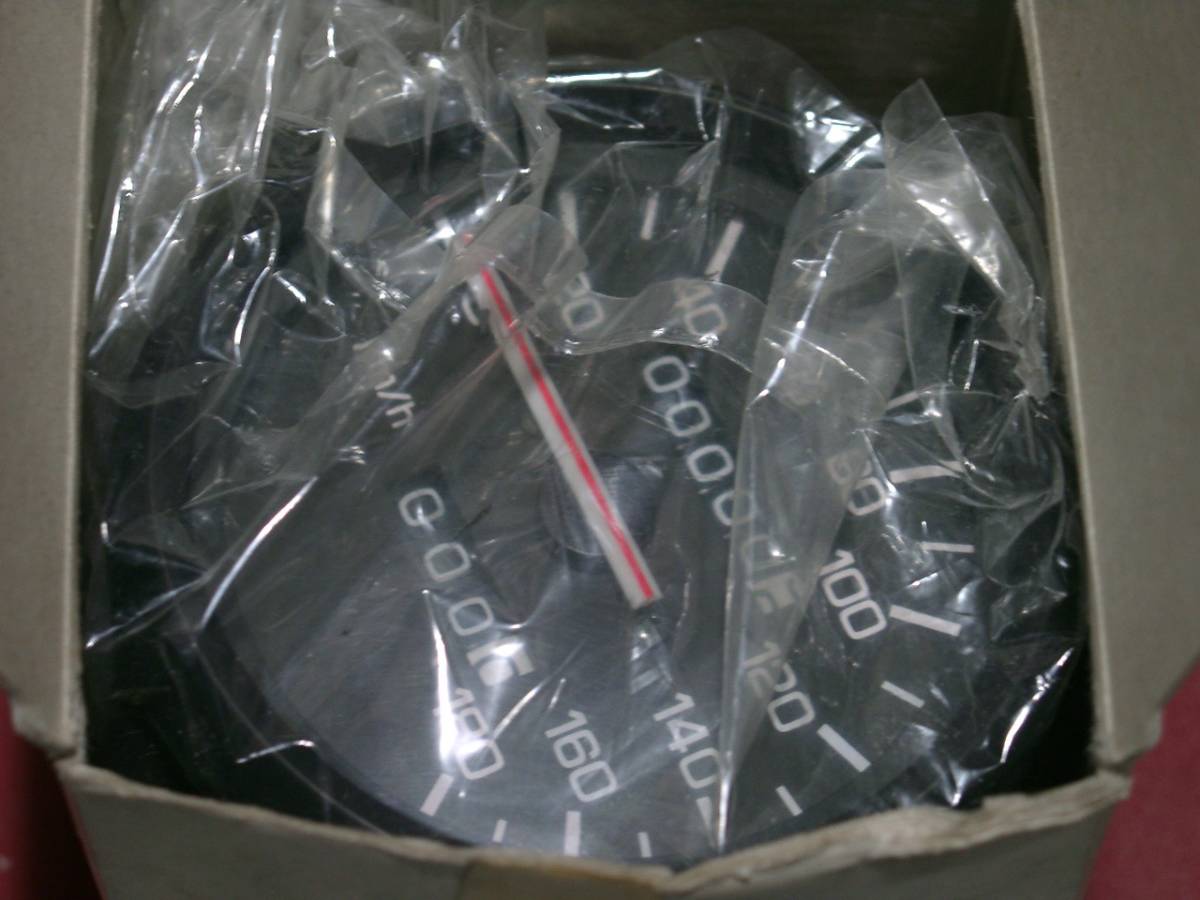 ヤマハ スピードメーター 51L-83580-51 (RZ250R?) 多分未使用品