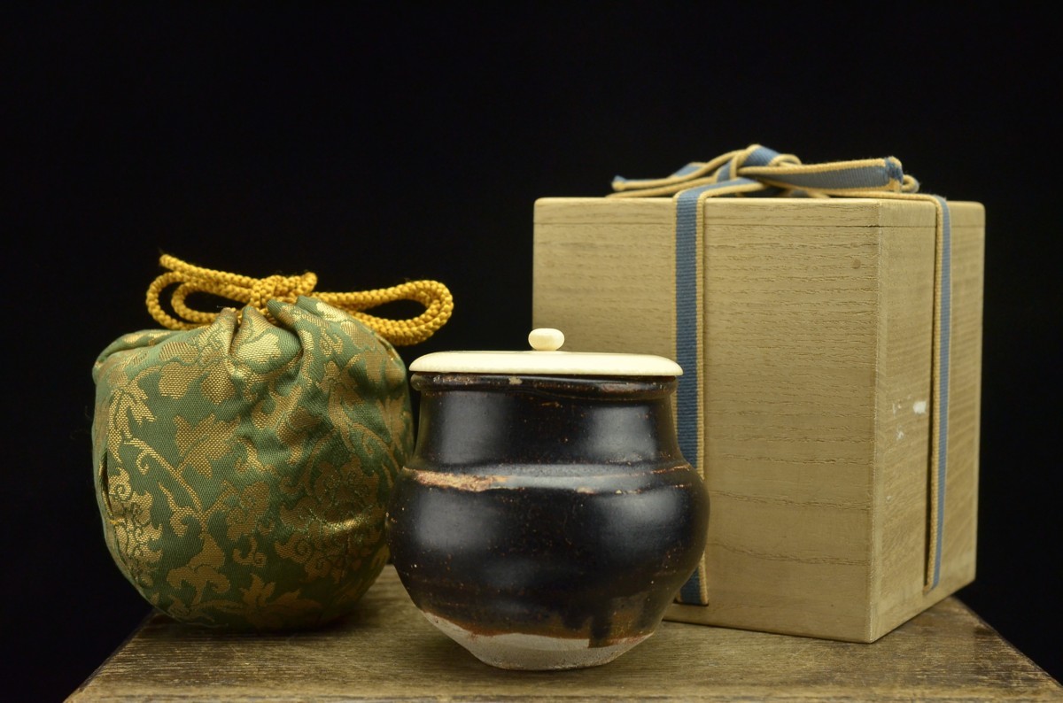 美品】隠崎隆一 隠﨑 備前焼 花瓶 壺 共箱 共布 木箱⑥⑥