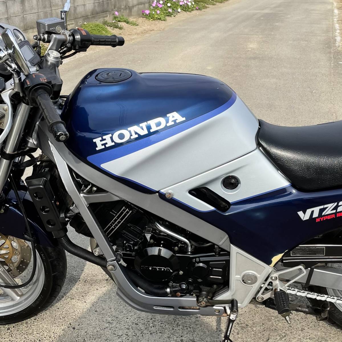 VTZ250 （MC15）書類付き、不動車　VT 旧車　千葉 VTZ250 実動 書類付き MC15 CBR400F仕様 旧車 美車 ホンダ 検）VTZ VT