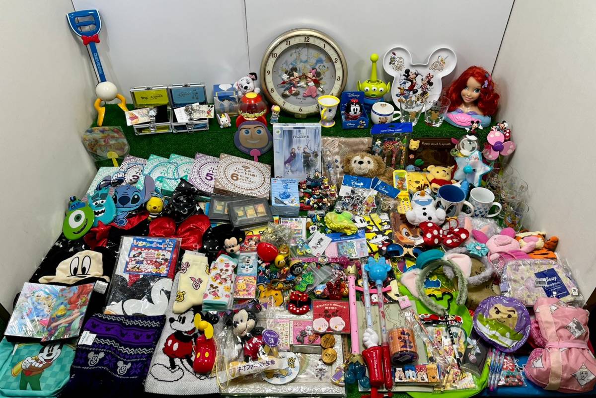 28 140 ディズニー Disney ランド シー ストア リゾート 公式 グッズ ダッフィー プリンセス フィギュア 時計 食器 雑貨 大量 まとめて ディズニー 売買されたオークション情報 Yahooの商品情報をアーカイブ公開 オークファン Aucfan Com