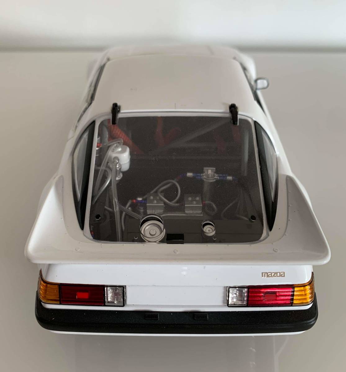 Biante 1/18 マツダRX―7 MAZDA RX-7 PLAIN BODY(乗用車)｜売買され 