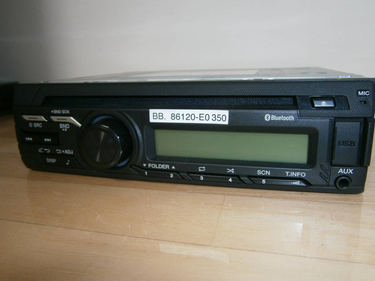 新車外し品 ☆新車外し！ 24V Bluetooth USB AUX ワイドFM CDデッキ