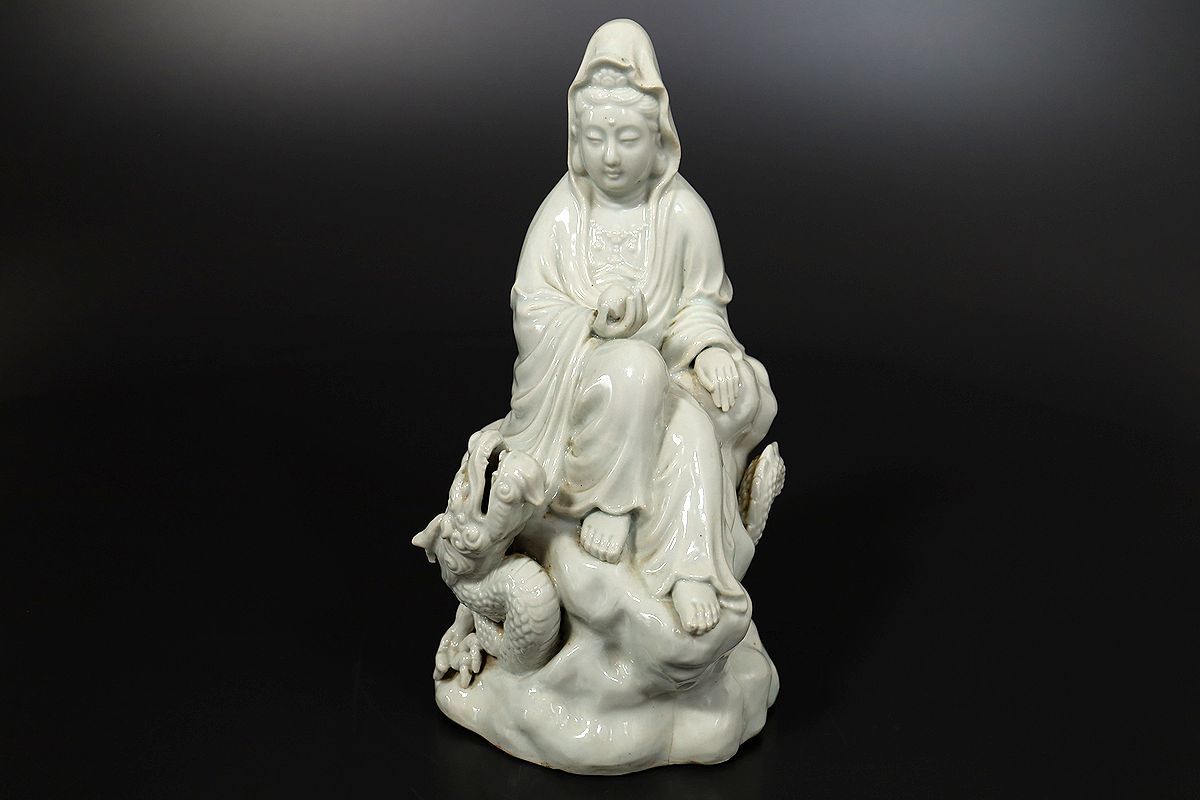 商 品 コレクター収集品古九谷色絵観世音菩薩像